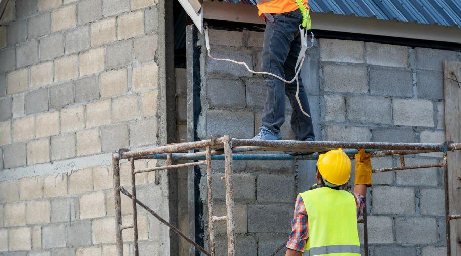 Expert Emergency Roof Repairs services in Calera, OK